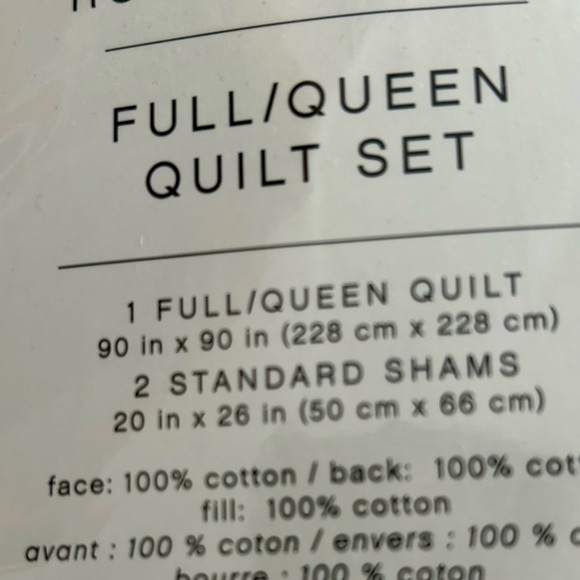 ROSE CHENILLE FULL/QUEEN QUILT SET, 1 QUILT & 2 SHAMS & 1 EURO SHAM- NEW, - Picture 3 of 6